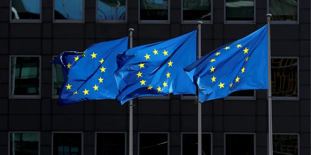 Хроніка 21-го пакета санкцій ЄС проти Росії: від презентації до згоди послів