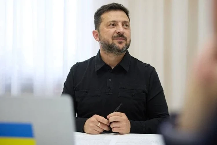 Володимир Зеленський під час звернення