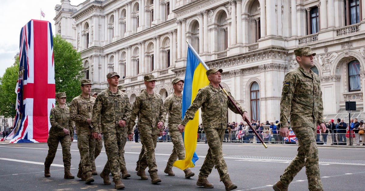 Українські військові під час навчань у Великій Британії