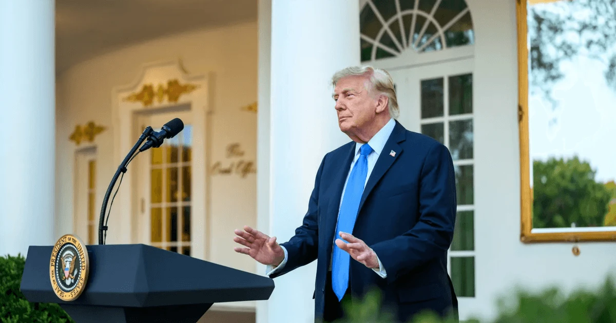 Президент США Дональд Трамп під час візиту до Ірландії