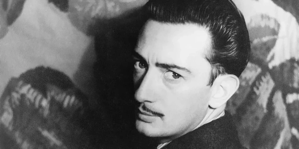 Обкладинку Книги Апокаліпсису Далі вагою 150 кг викрали з музею в Іссуарі